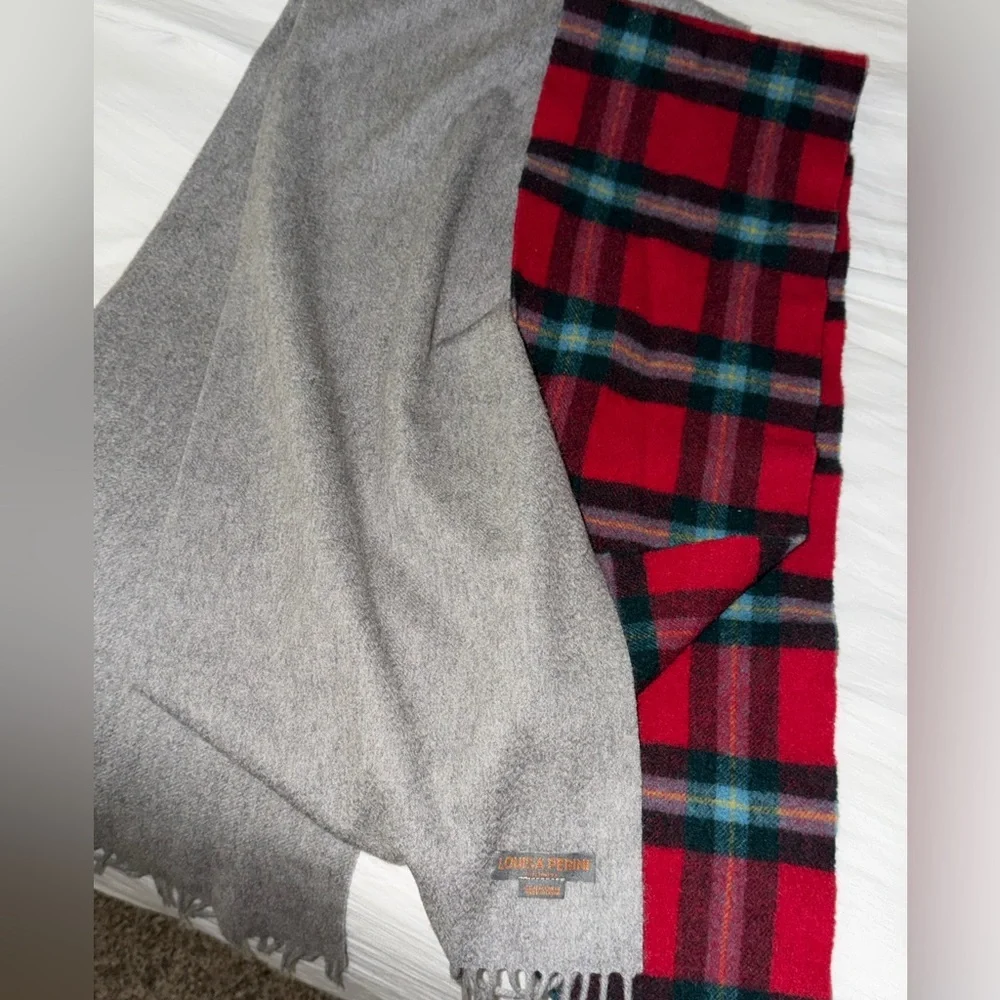 Luxury Scarf Bundle Louisa Perini Cashmere + Johnston’s Lambswool Scotland - Picture 1 of 2